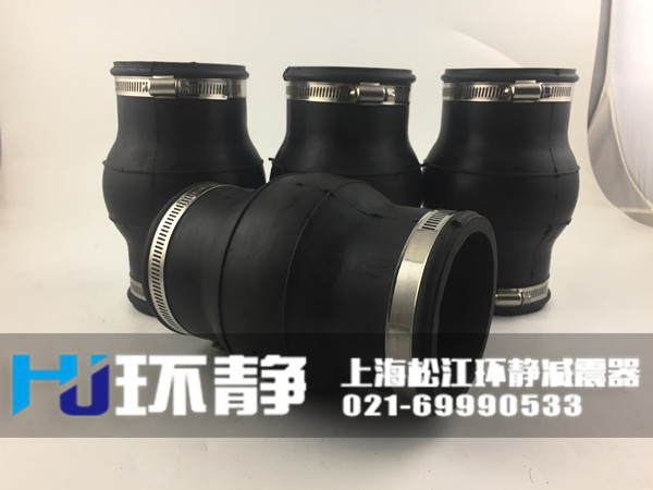 香港港島赤柱卡箍式<a href=http://m.zzhoudj.com target=_blank class=infotextkey>橡膠接頭</a>發(fā)貨現(xiàn)場